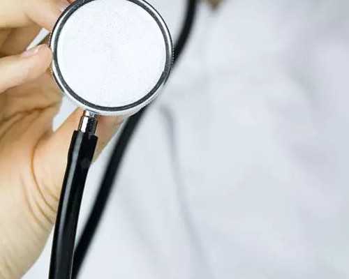 产后子宫有积血怎么办(产后有血可以同房吗)